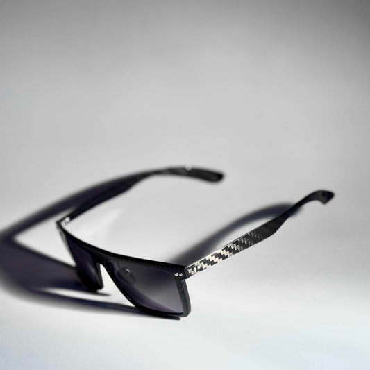 SIXTH W1 FULL CARBON